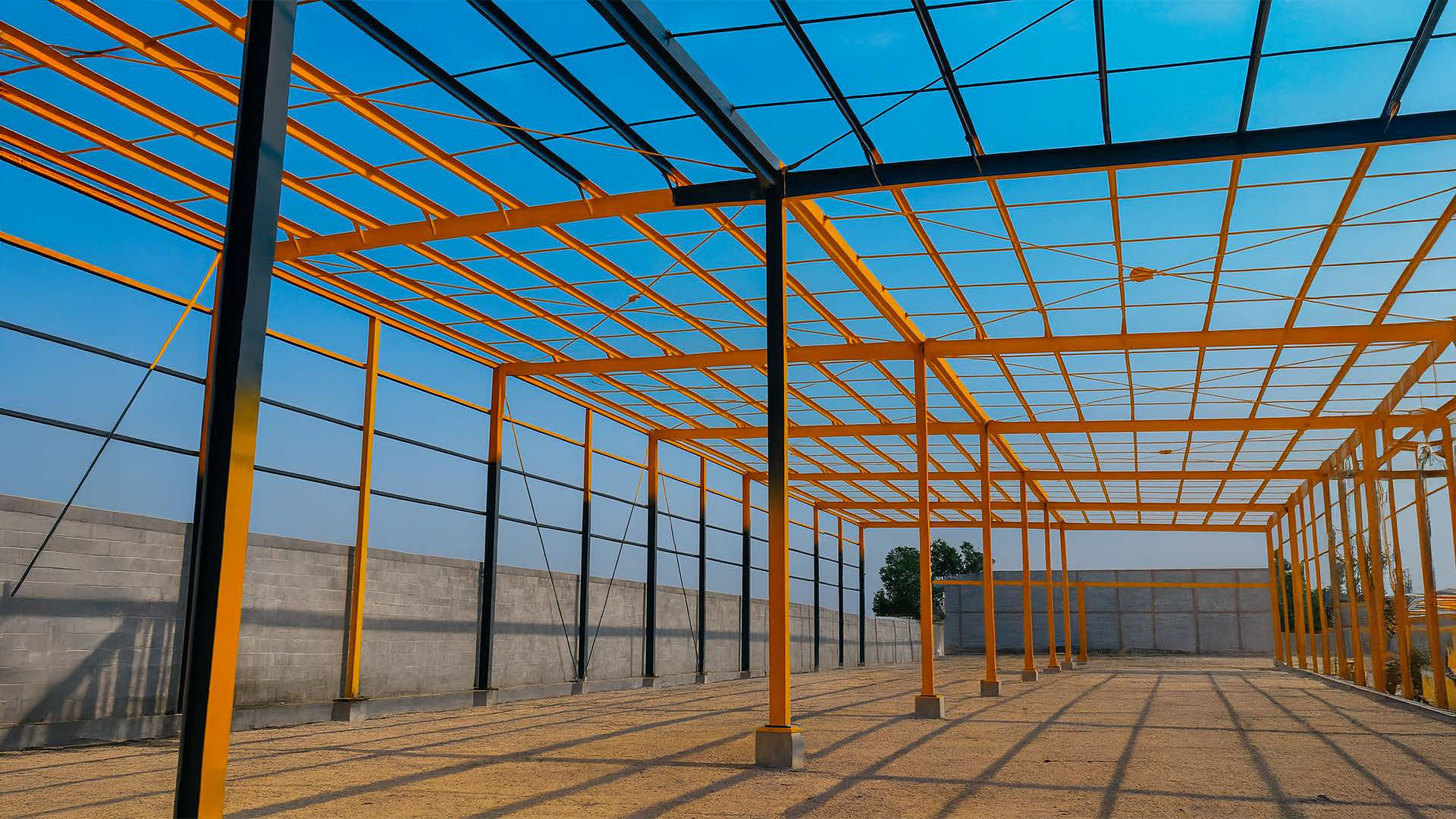 Tekno — nave industrial de acero diseñada y fabricada por Jaza Ingeniería, certificación AISC, Bajío México